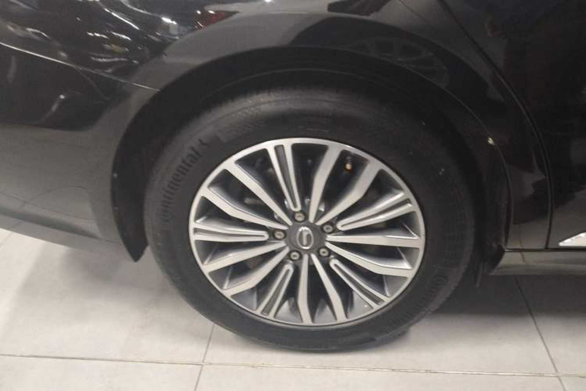 Used GAC Trumpchi GA8 2017 280T Deluxe Edition Right Rear Wheel Hub