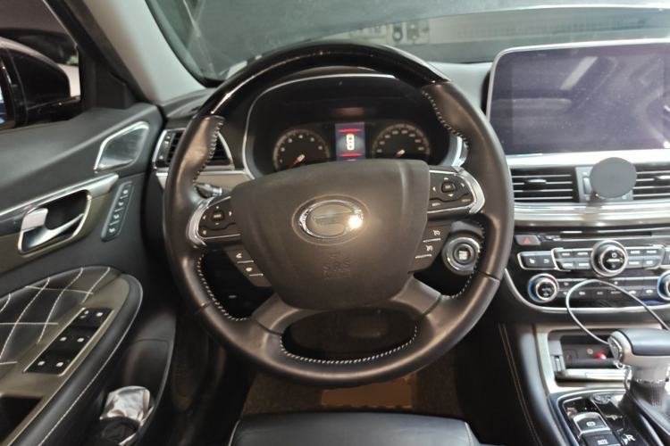 Used GAC Trumpchi GA8 2017 280T Deluxe Edition Steering Wheel