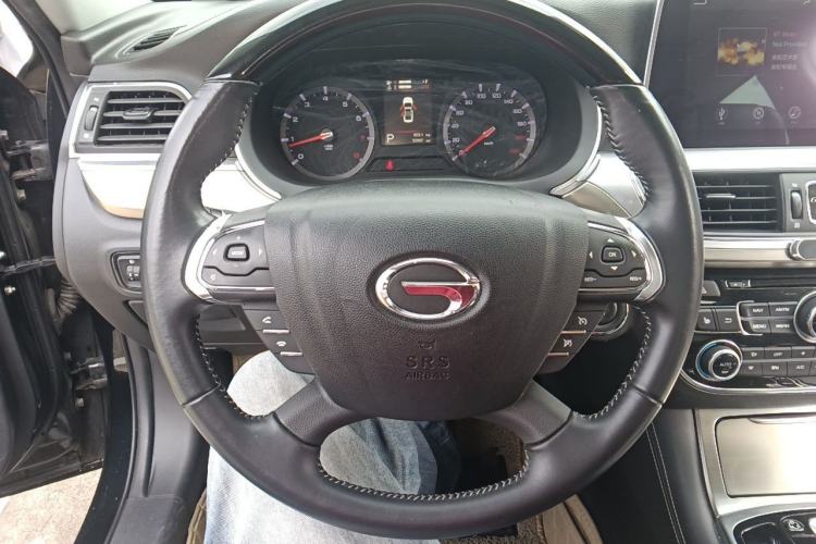 Used GAC Trumpchi GA8 2017 280T Deluxe Edition Steering Wheel