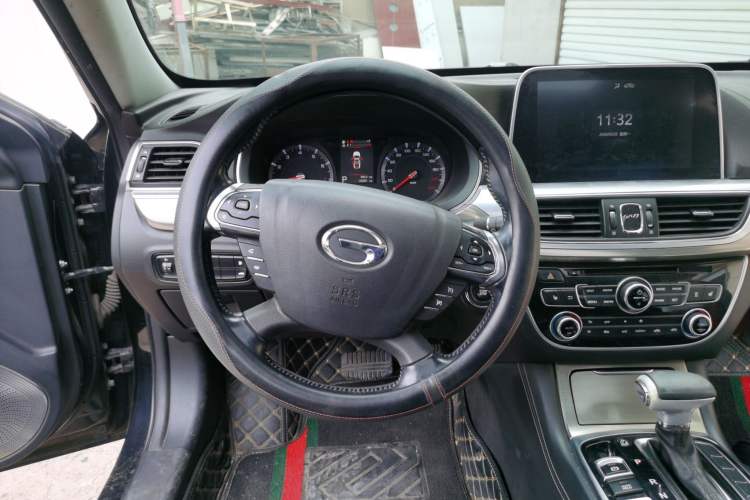Used GAC Trumpchi GA8 2017 280T Deluxe Edition Steering Wheel