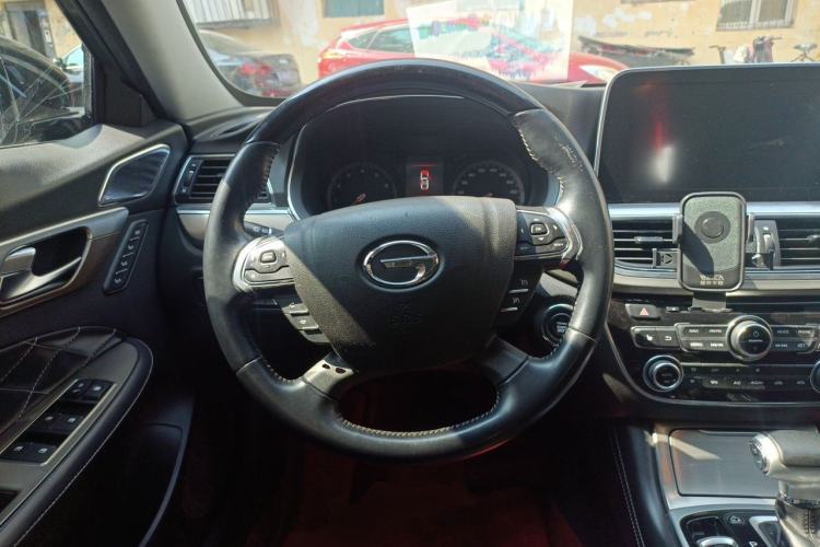 Used GAC Trumpchi GA8 2017 280T Deluxe Edition Steering Wheel