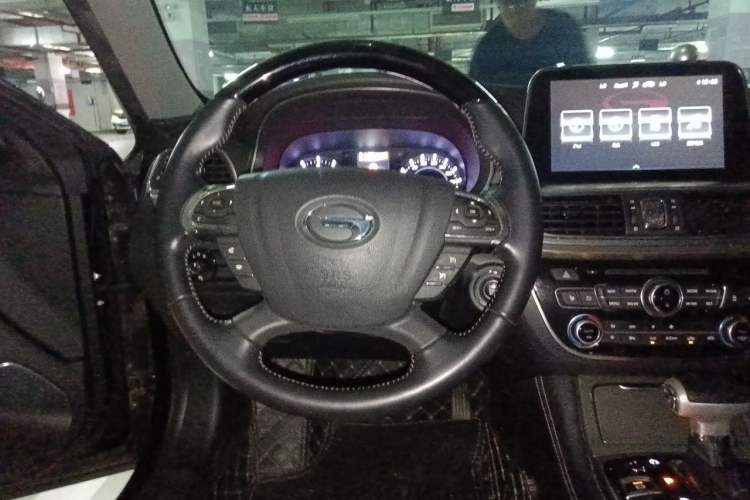 Used GAC Trumpchi GA8 2017 280T Deluxe Edition Steering Wheel