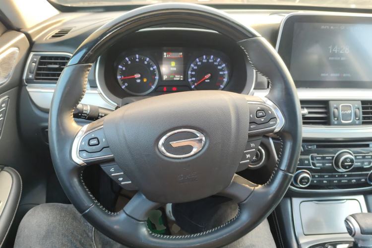 Used GAC Trumpchi GA8 2017 280T Deluxe Edition Steering Wheel