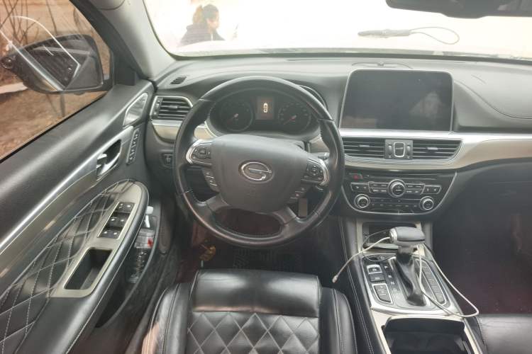 Used GAC Trumpchi GA8 2017 280T Deluxe Edition Steering Wheel