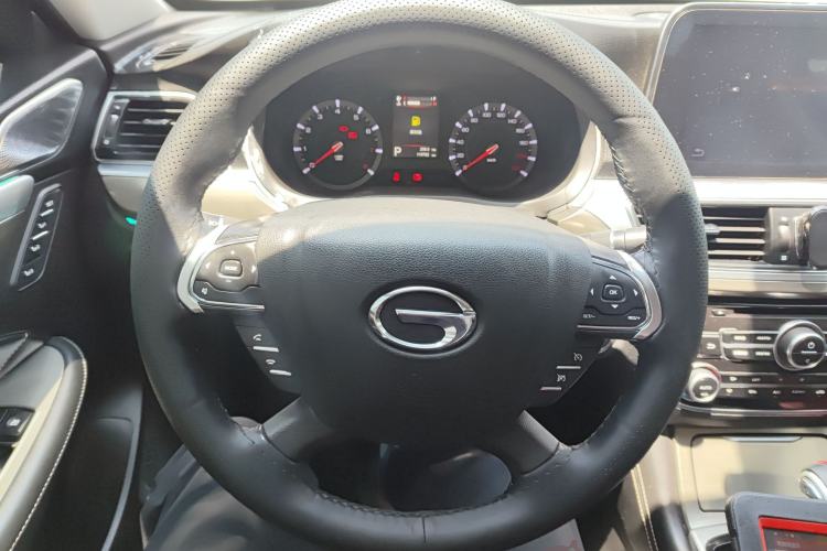Used GAC Trumpchi GA8 2017 280T Deluxe Edition Steering Wheel
