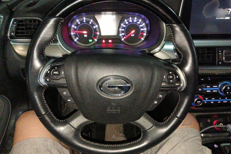 Used GAC Trumpchi GA8 2017 280T Deluxe Edition Steering Wheel