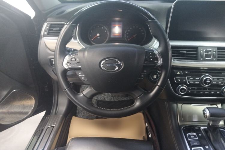 Used GAC Trumpchi GA8 2017 280T Deluxe Edition Steering Wheel