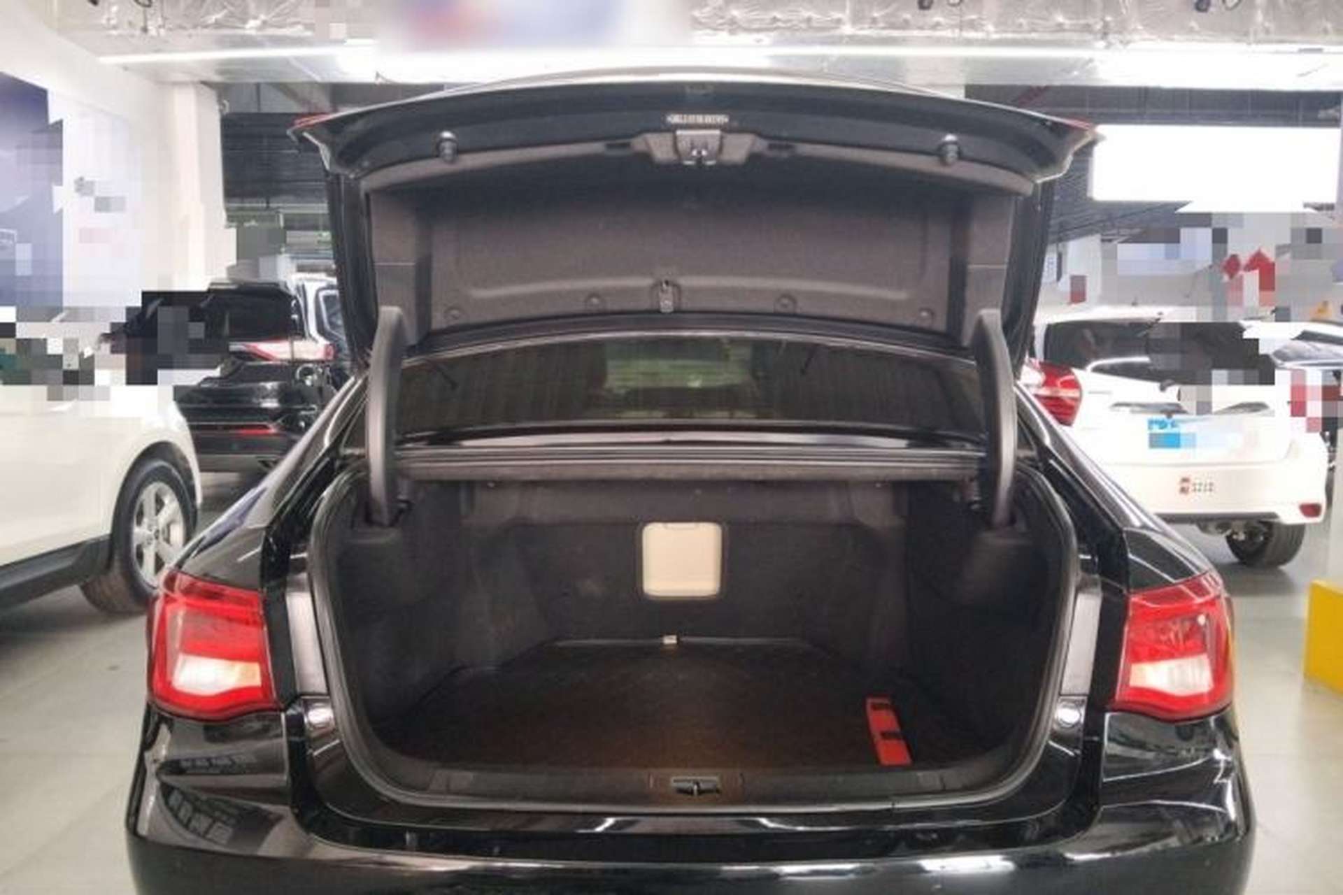 Used GAC Trumpchi GA8 2017 320T Luxury Edition Trunk