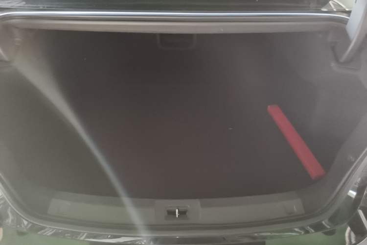 Used GAC Trumpchi GA8 2017 280T Deluxe Edition Trunk