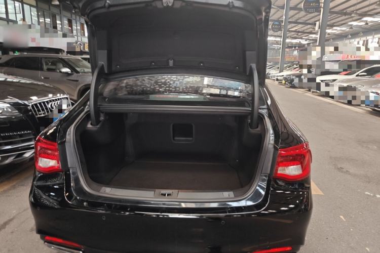 Used GAC Trumpchi GA8 2017 280T Deluxe Edition Trunk