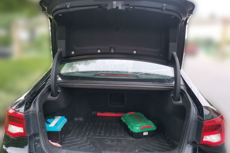 Used GAC Trumpchi GA8 2017 280T Deluxe Edition Trunk