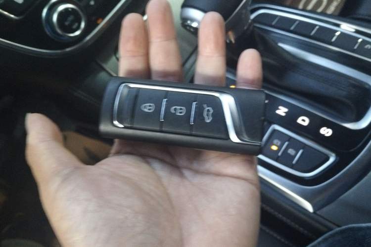 Used GAC Trumpchi GA8 2017 280T Deluxe Edition Vehicle Key