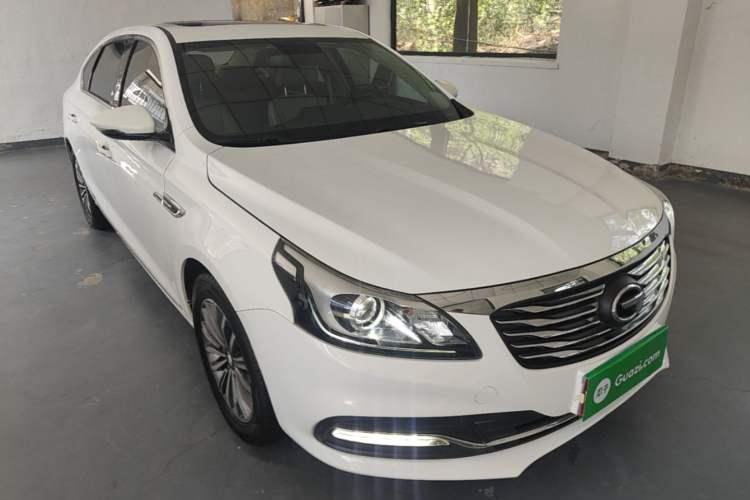 Used GAC Trumpchi GA8 2017 280T Deluxe Edition Front Right 45 Deg
