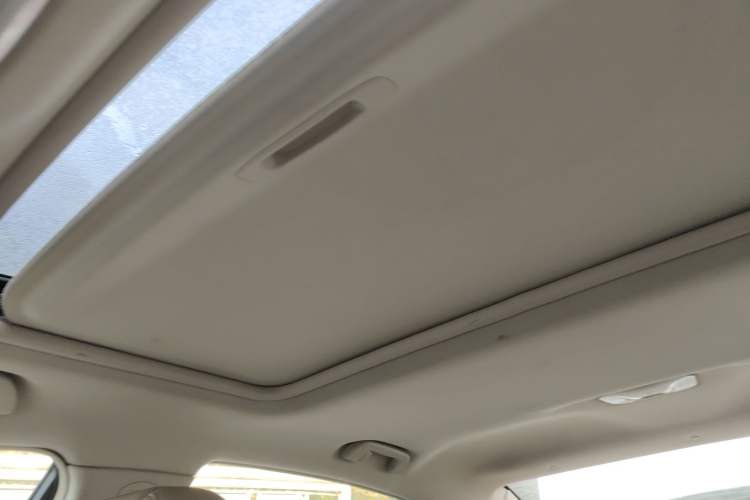 Used GAC Trumpchi GA8 2017 280T Deluxe Edition Headliner