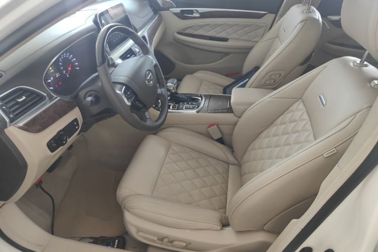 Used GAC Trumpchi GA8 2017 280T Deluxe Edition Left Front Seat
