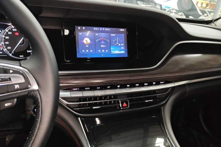 Used GAC Trumpchi GA8 2020 390T Prestige Edition Audio And AC Panel