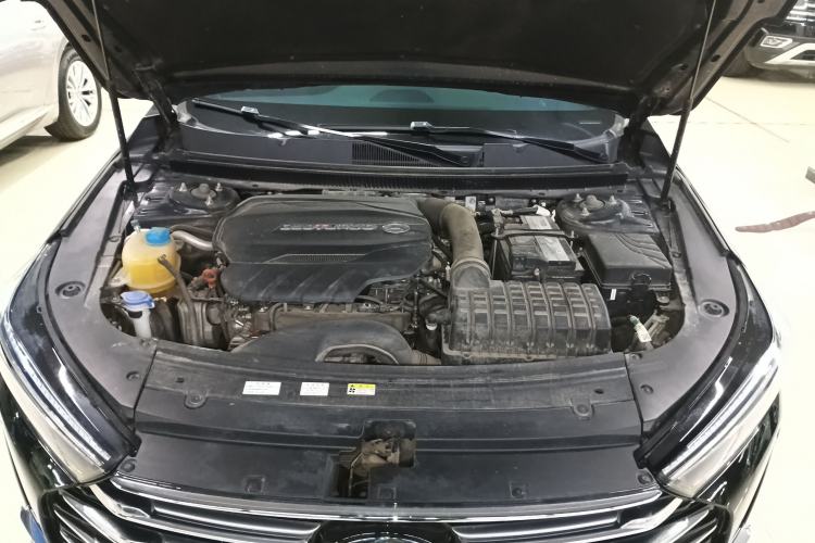 Used GAC Trumpchi GA8 2020 390T Prestige Edition Engine Bay