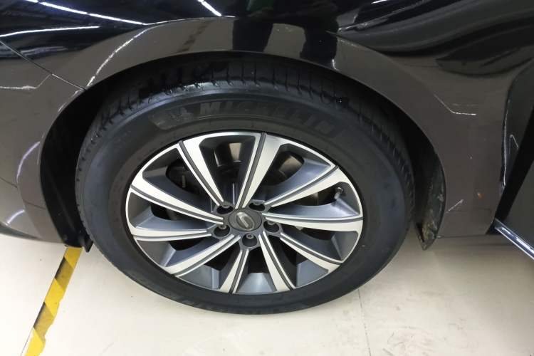 Used GAC Trumpchi GA8 2020 390T Prestige Edition Exterior 7