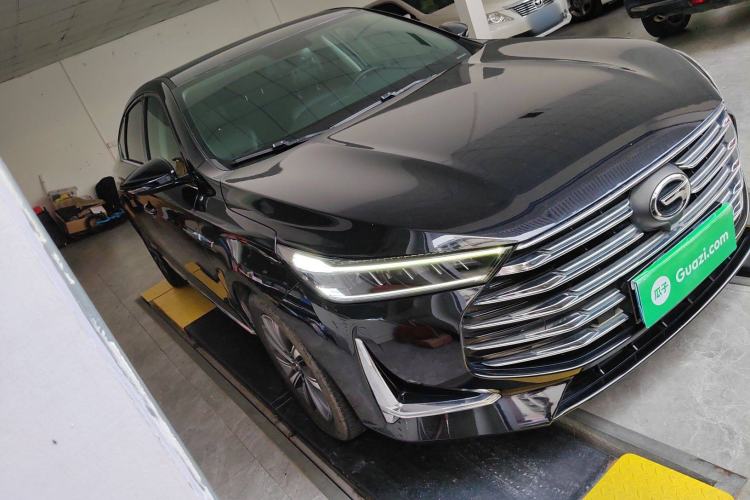 Used GAC Trumpchi GA8 2020 390T Prestige Edition Front Right 45 Deg
