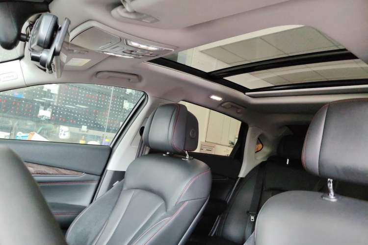 Used GAC Trumpchi GA8 2020 390T Prestige Edition Headliner