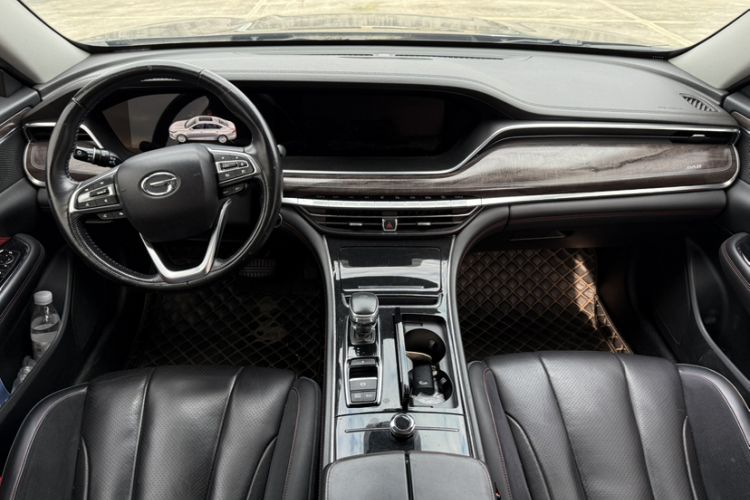 Used GAC Trumpchi GA8 2020 390T Ultimate Edition Interior 2