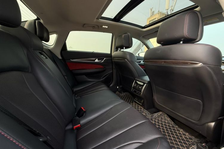 Used GAC Trumpchi GA8 2020 390T Ultimate Edition Interior 4