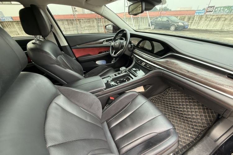 Used GAC Trumpchi GA8 2020 390T Ultimate Edition Interior 4