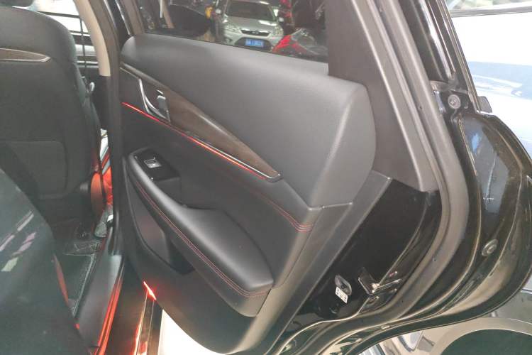 Used GAC Trumpchi GA8 2020 390T Prestige Edition Interior 6