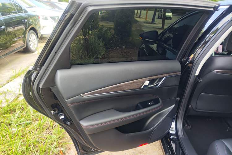 Used GAC Trumpchi GA8 2020 390T Prestige Edition Interior 7