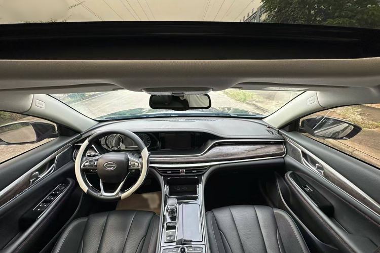 Used GAC Trumpchi GA8 2020 390T Prestige Edition Interior 9