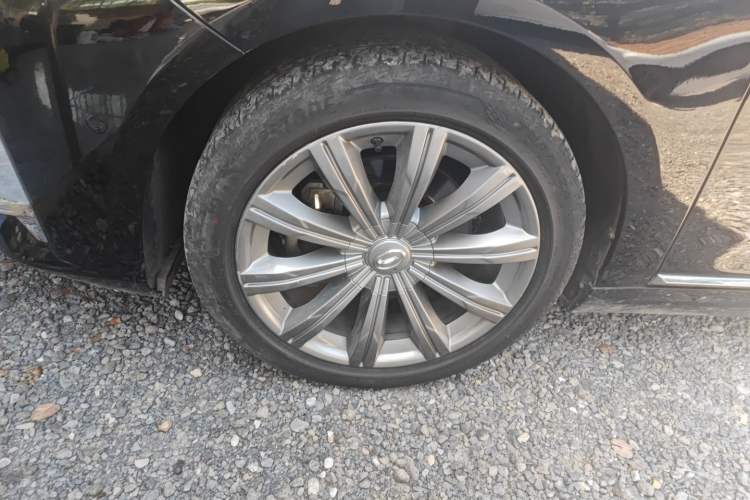 Used GAC Trumpchi GA8 2020 390T Ultimate Edition Left Front Wheel Hub