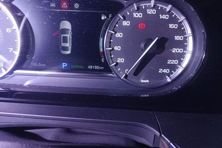 Used GAC Trumpchi GA8 2020 390T Prestige Edition Odometer Close Up