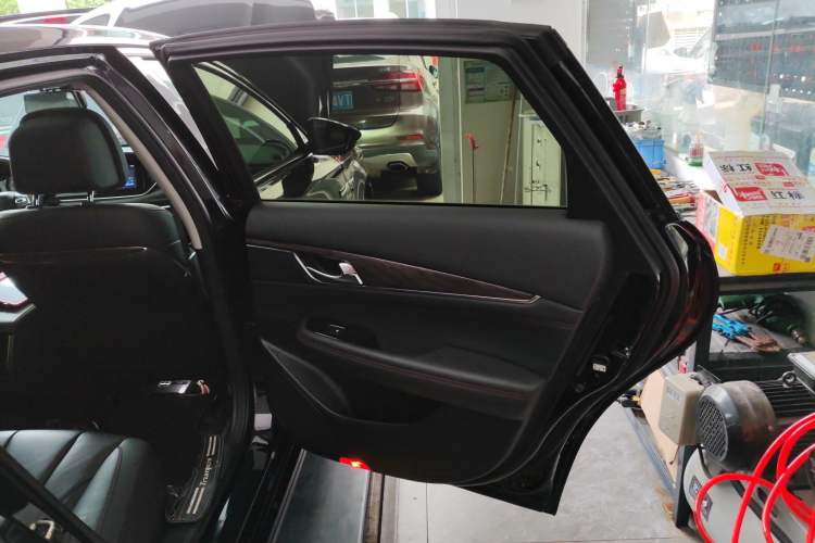 Used GAC Trumpchi GA8 2020 390T Prestige Edition Right Rear Door Interior