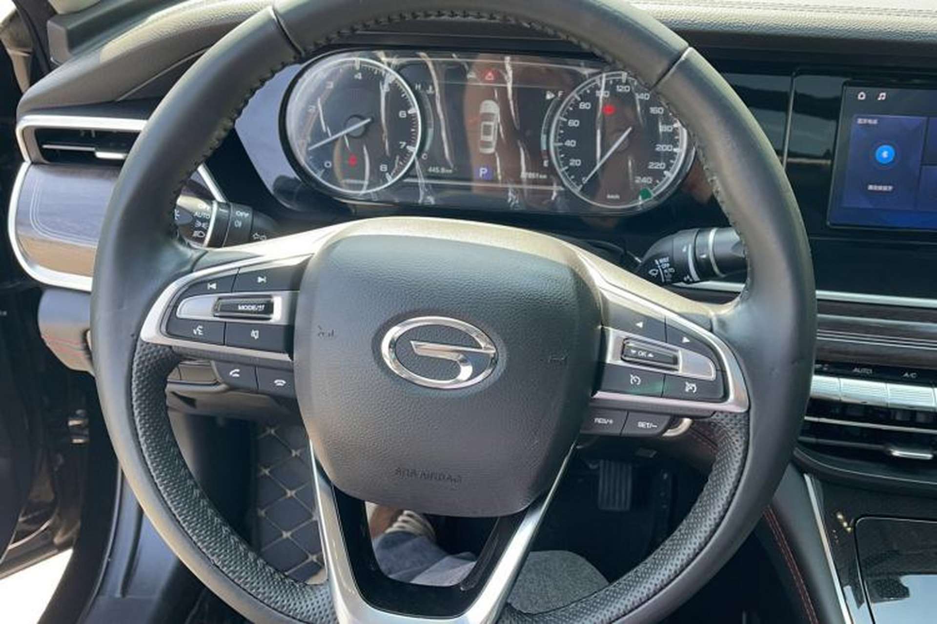 Used GAC Trumpchi GA8 2020 390T Deluxe Edition Steering Wheel