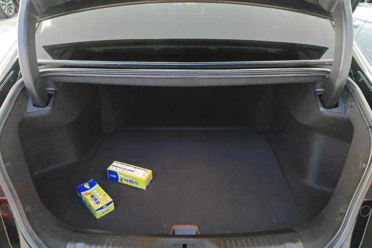 Used GAC Trumpchi GA8 2020 390T Ultimate Edition Trunk