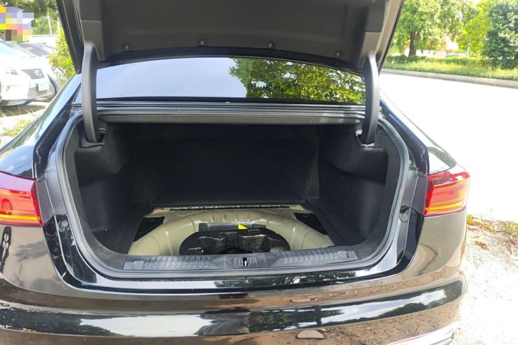 Used GAC Trumpchi GA8 2020 390T Prestige Edition Trunk