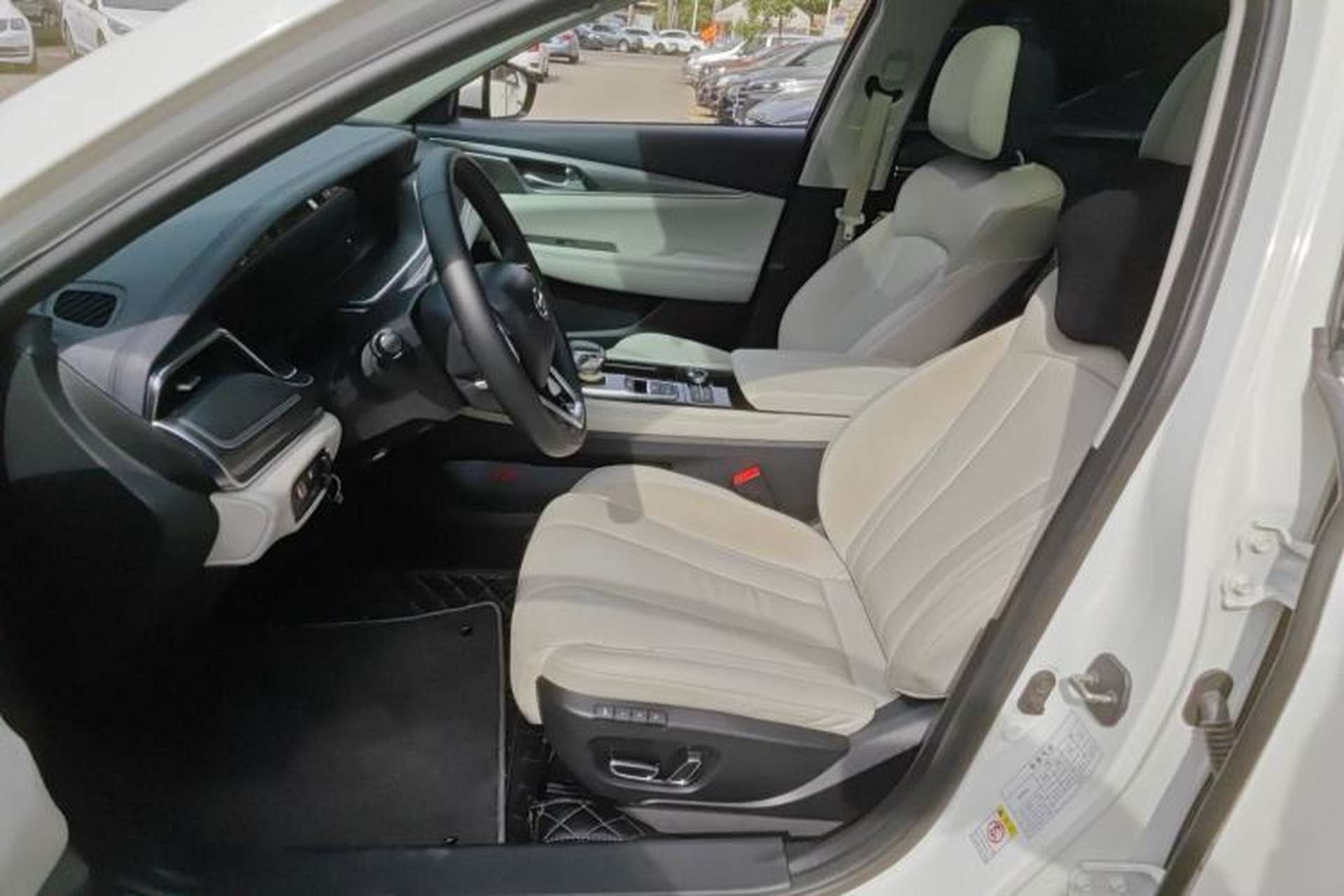 Used GAC Trumpchi GA8 2020 390T Prestige Edition Left Front Seat