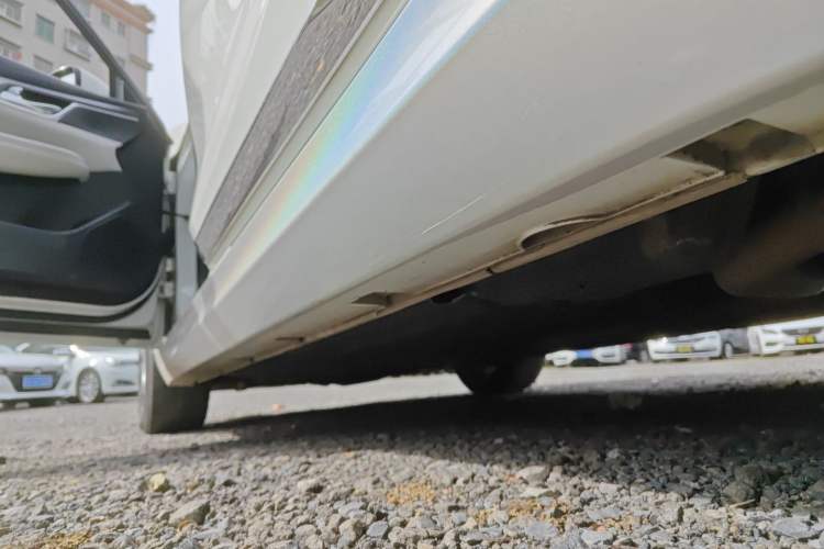 Used GAC Trumpchi GA8 2020 390T Prestige Edition Left Side Sill