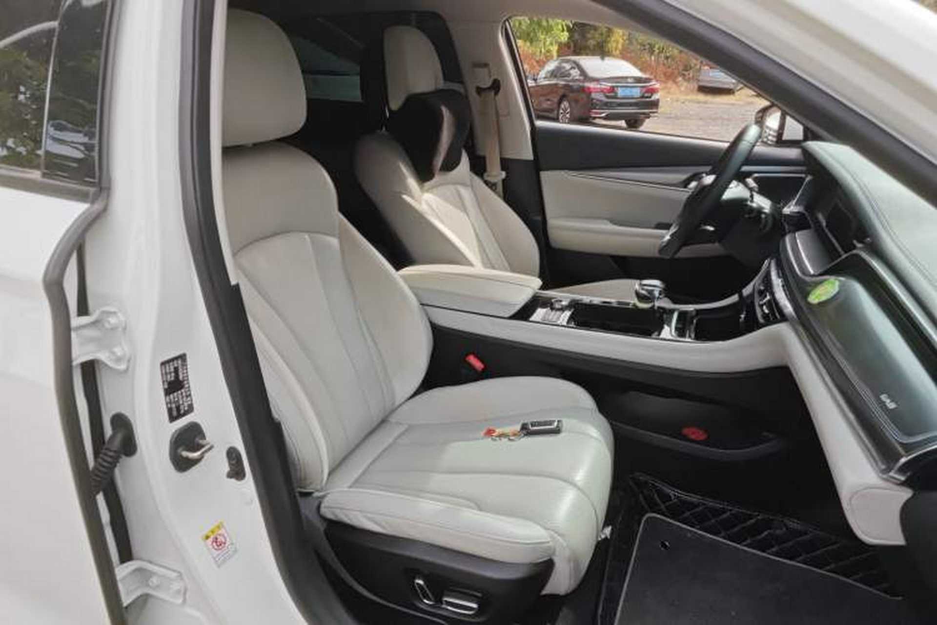Used GAC Trumpchi GA8 2020 390T Prestige Edition Right Front Seat