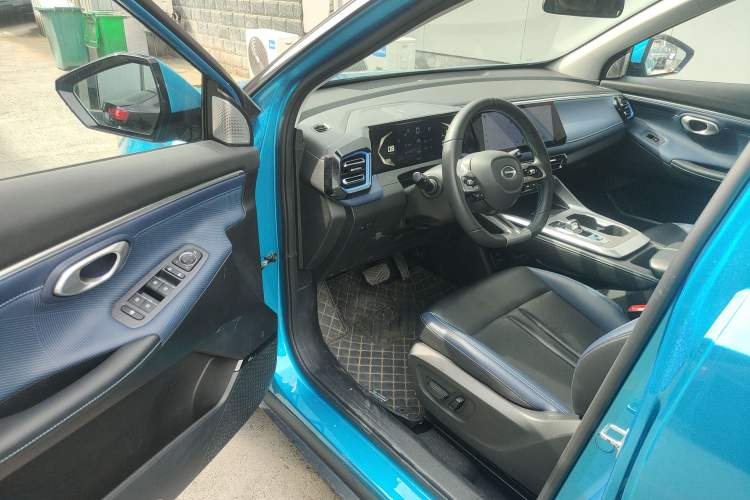 Used GAC Trumpchi GS3 2023 Shadow Speed 270T R-STYLE Edition Interior 2