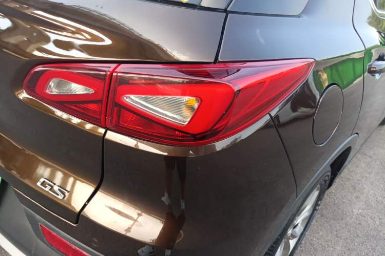 Used GAC Trumpchi GS3 2017 150N Automatic Elite Edition Exterior 6