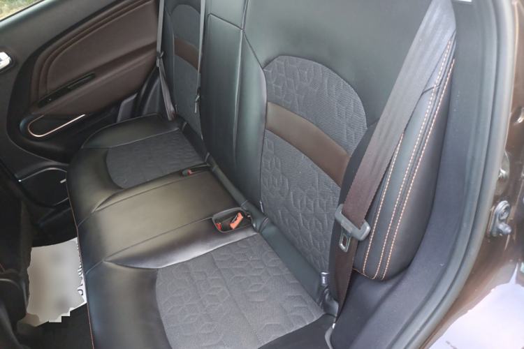 Used GAC Trumpchi GS3 2017 150N Automatic Elite Edition Interior 4