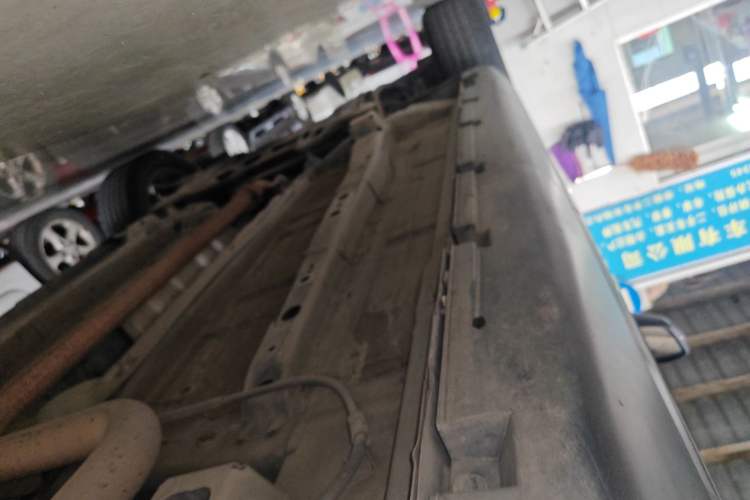 Used GAC Trumpchi GS3 2017 150N Automatic Elite Edition Left Side Sill