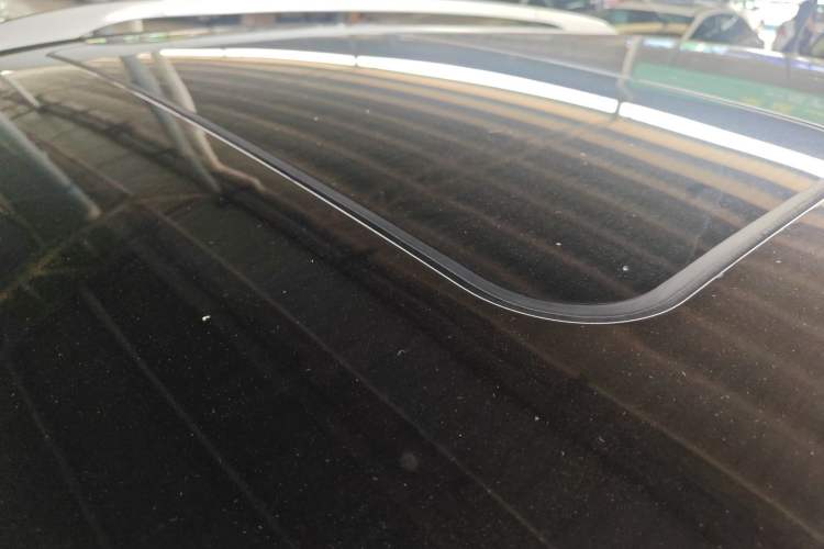 Used GAC Trumpchi GS3 2017 150N Automatic Elite Edition Roof