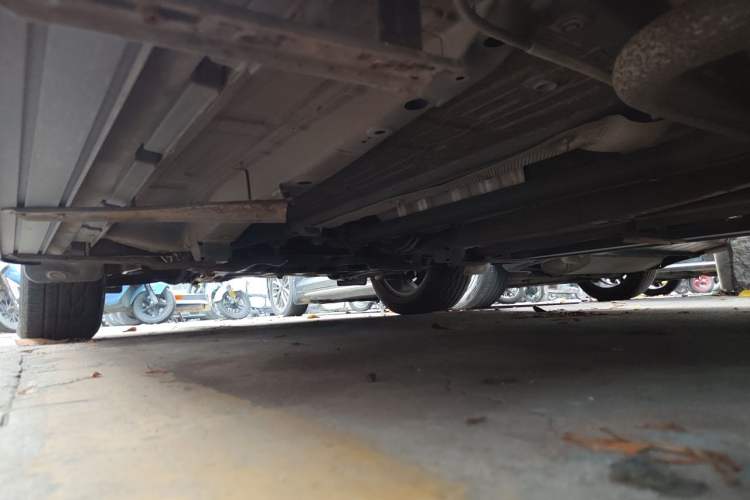 Used GAC Trumpchi GS3 2017 150N Automatic Elite Edition Chassis Rear Left