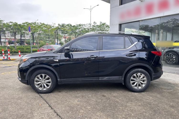 Used GAC Trumpchi GS3 2017 150N Automatic Comfort Edition Exterior 1