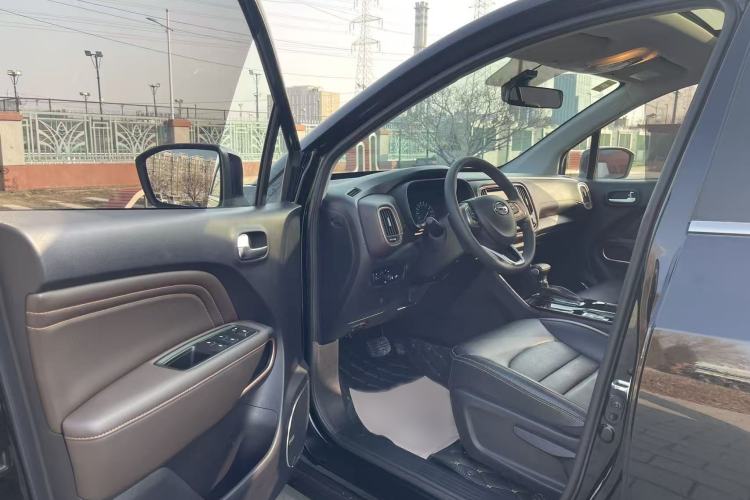 Used GAC Trumpchi GS3 2017 200T Automatic Luxury Edition Interior 5