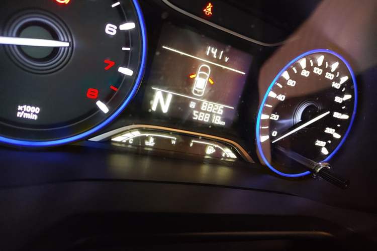 Used GAC Trumpchi GS3 2017 150N Automatic Elite Edition Odometer Close Up