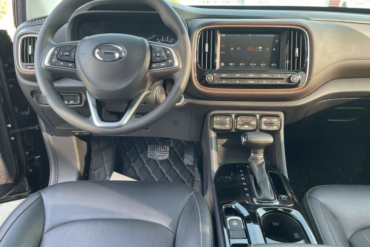 Used GAC Trumpchi GS3 2017 200T Automatic Luxury Edition Steering Wheel