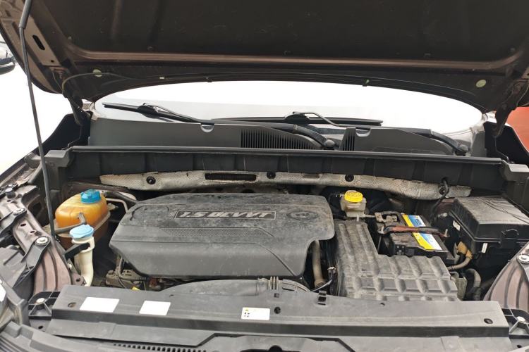 Used GAC Trumpchi GS3 2017 150N Automatic Elite Edition Engine Bay